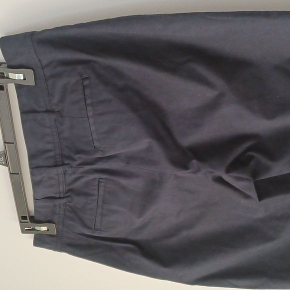 CHRISTOPHER BANKS blue capris pants. "Signature Comfort".  Size 4 - Picture 4 of 13